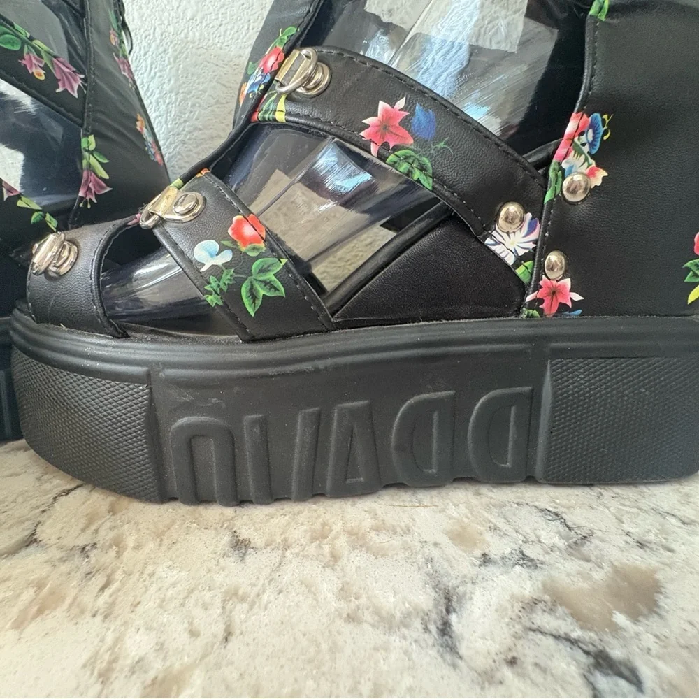 Black Floral High Platform Wedge Sandals